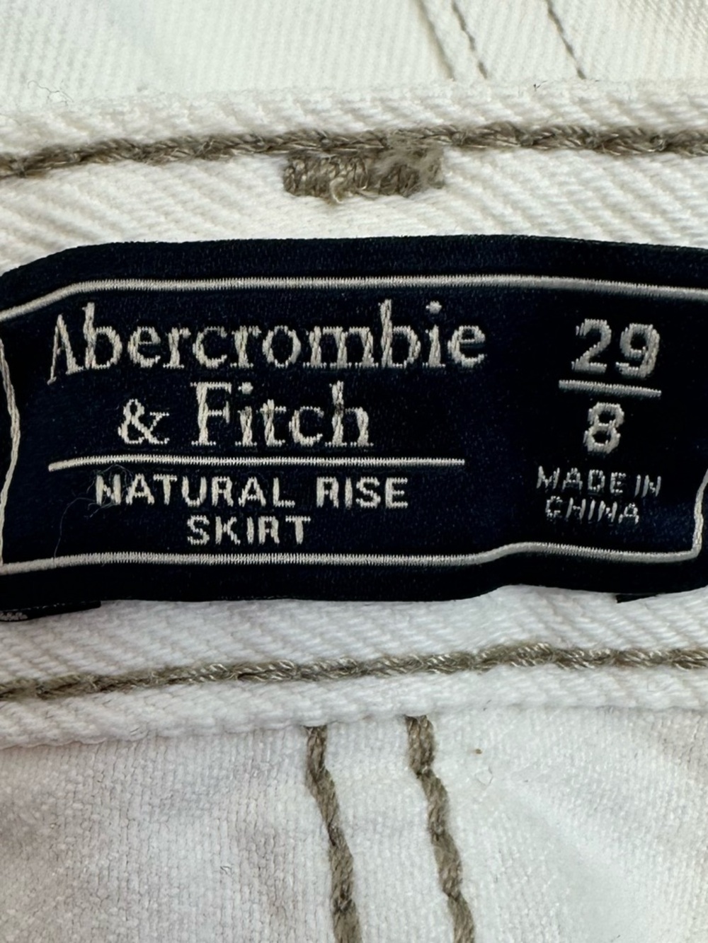 Abercrombie & Fitch Belted White Denim Mini Skirt 100% Cotton Sz 8/29 Festival - Picture 4 of 7